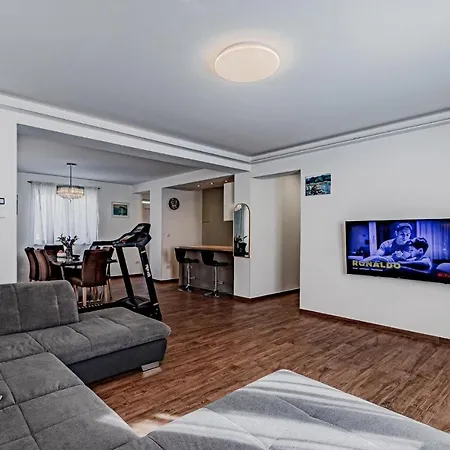 Apartament Nice In With Wi-fi *