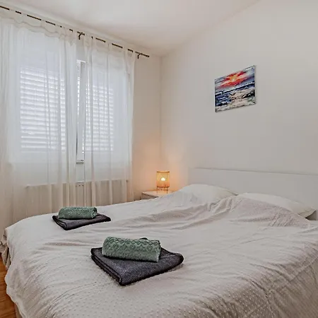 Nice In With Wi-fi Appartement